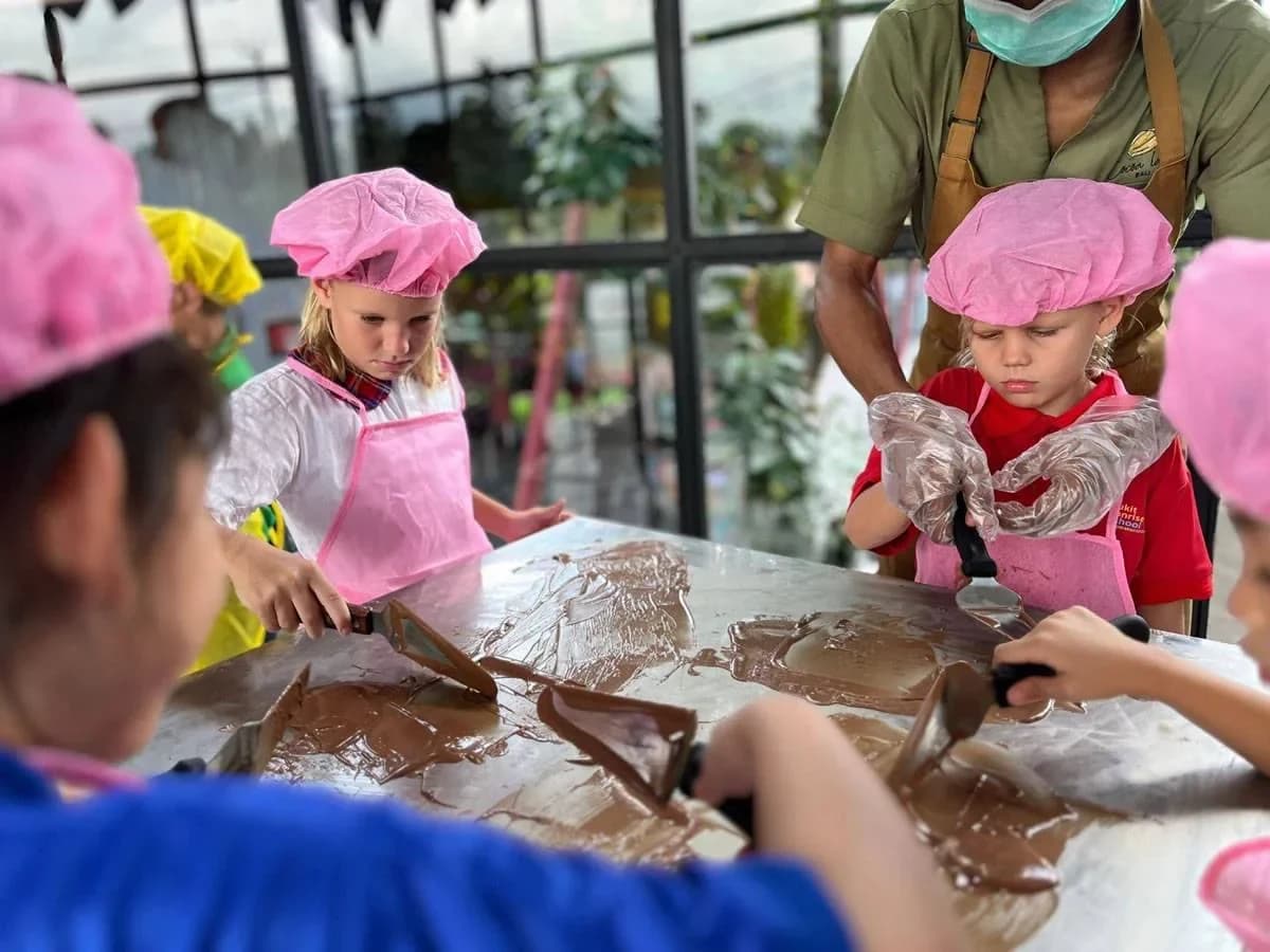 Chocolate Molding & Cacao Education at Cocoa Land Bali