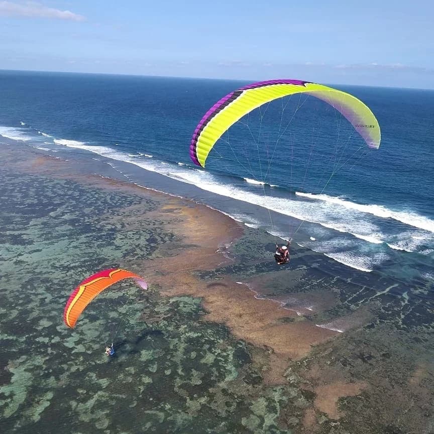 Timbis Paragliding Bali