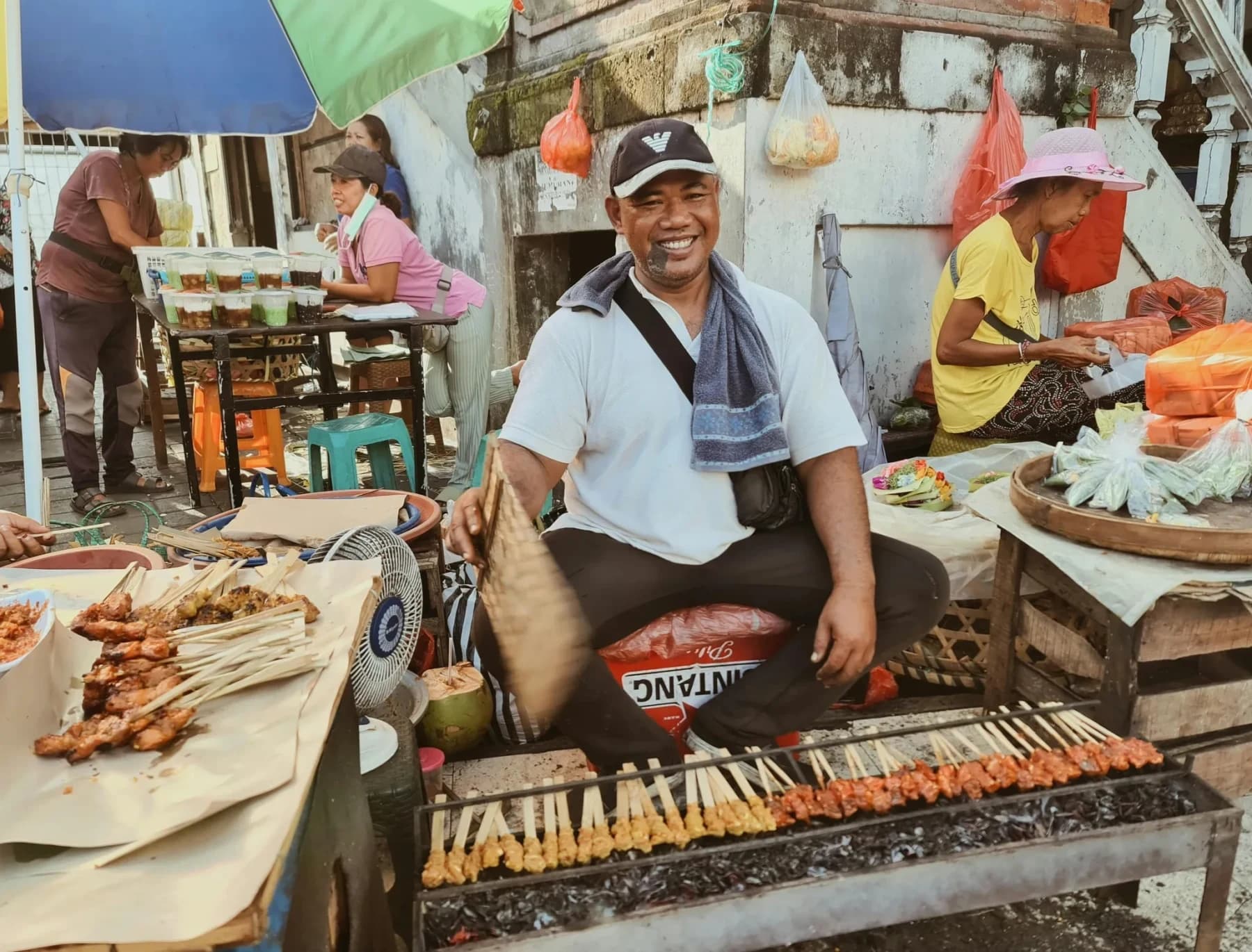 Ubud and Gianyar Night Market Food Tour - Night market food
